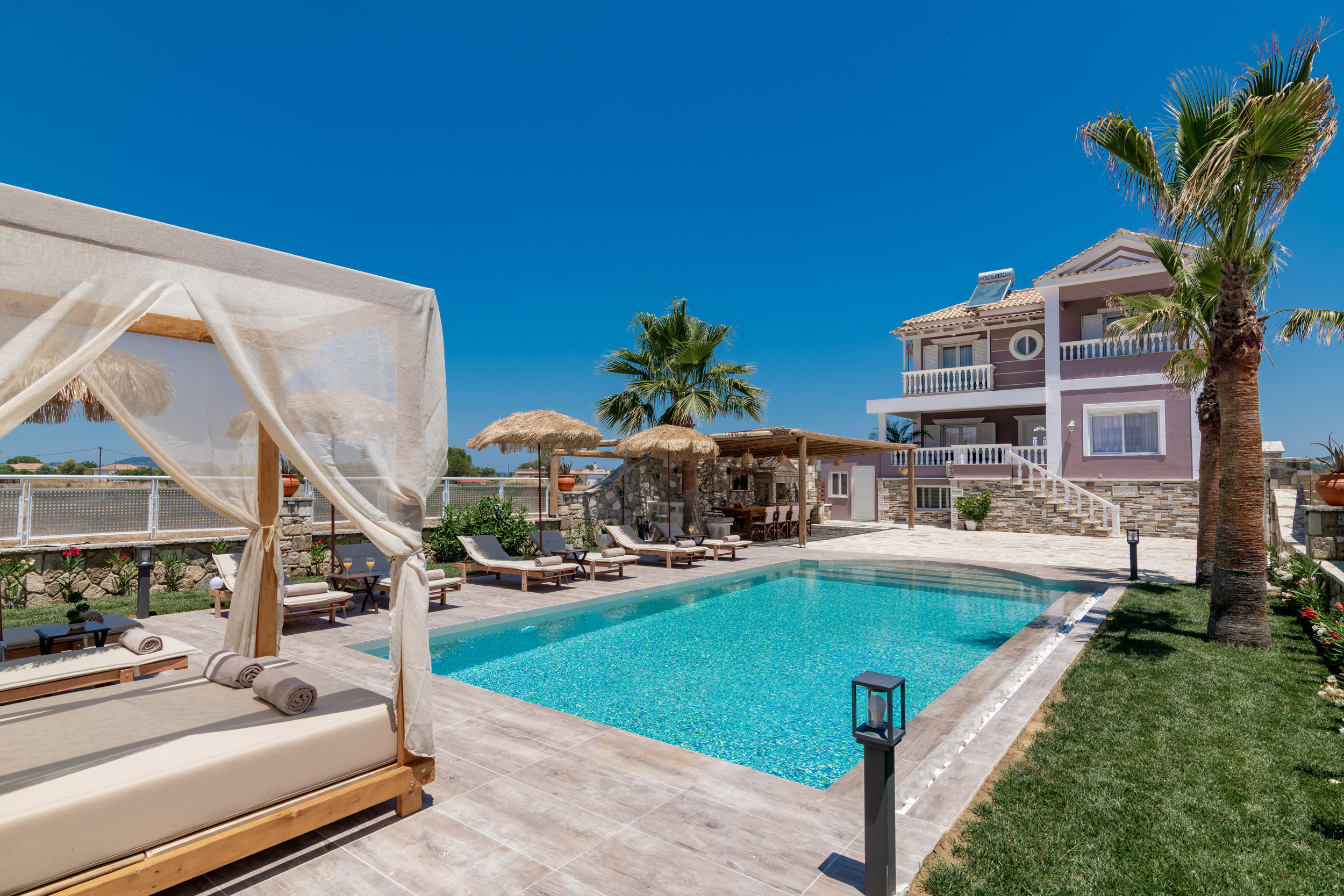 Akasha Villa, an Alluring Retreat