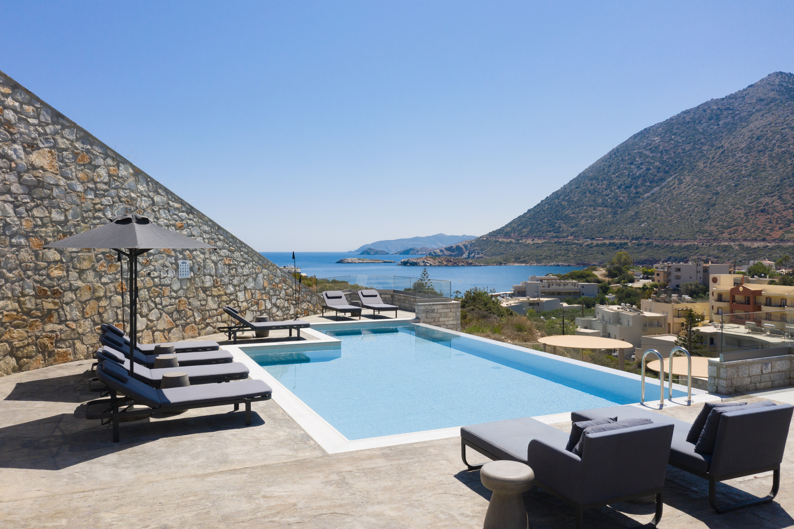 ViveVerde Villa, Walking to Beach & Shops