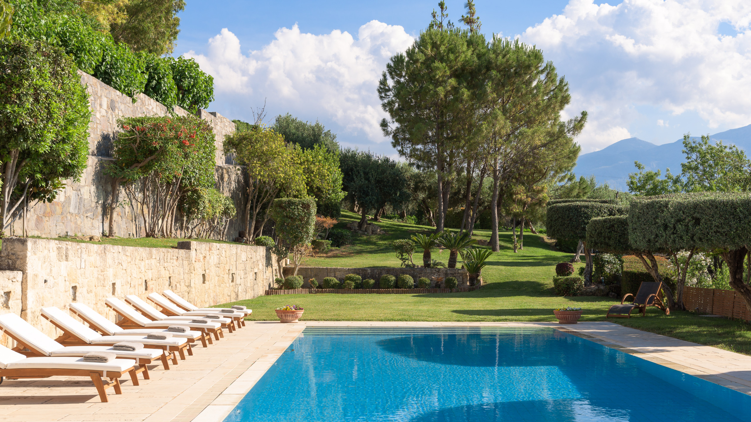 Malvazia Grand Estate, 4acre Immersed in Greenery