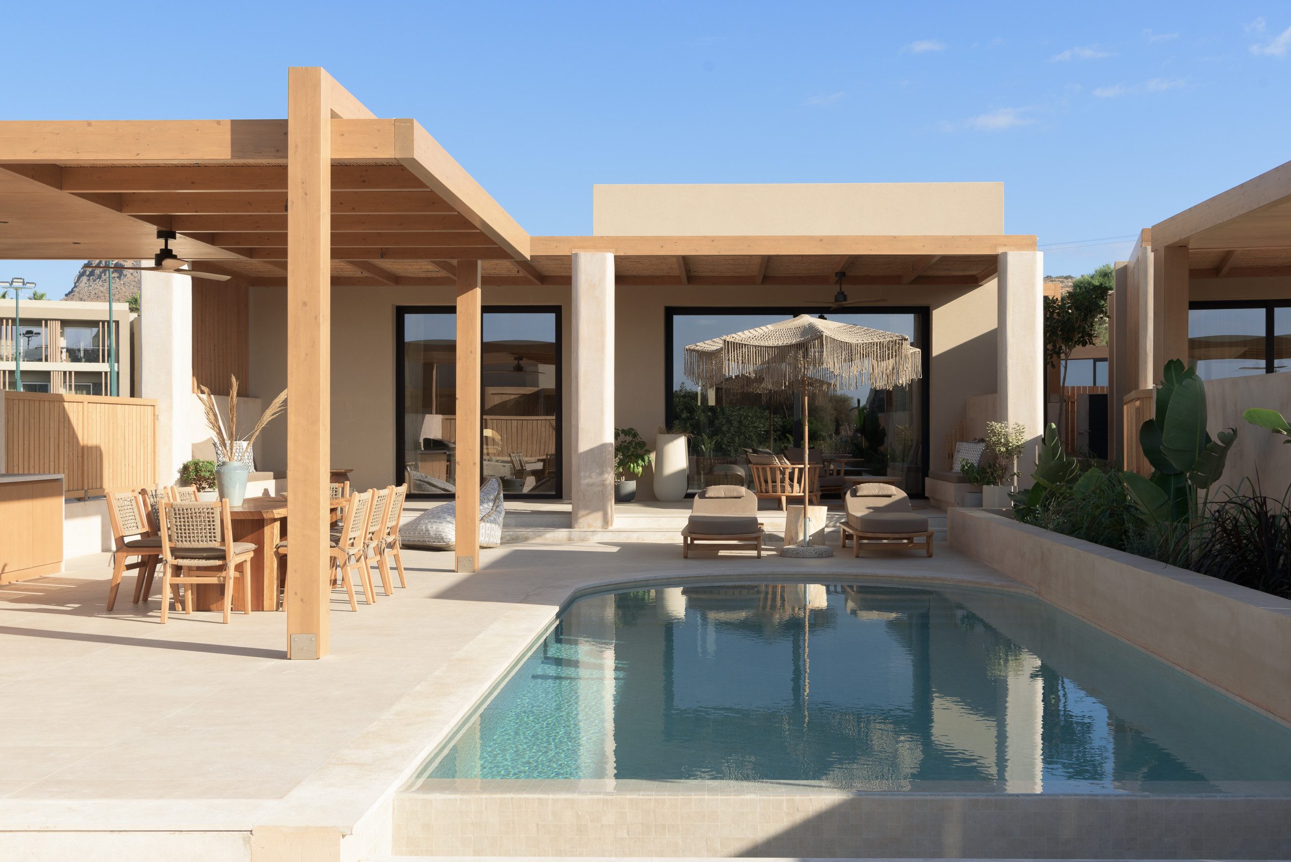 Cicada Theros Villa, Pool-Gym-Beach-5*Hotel Access