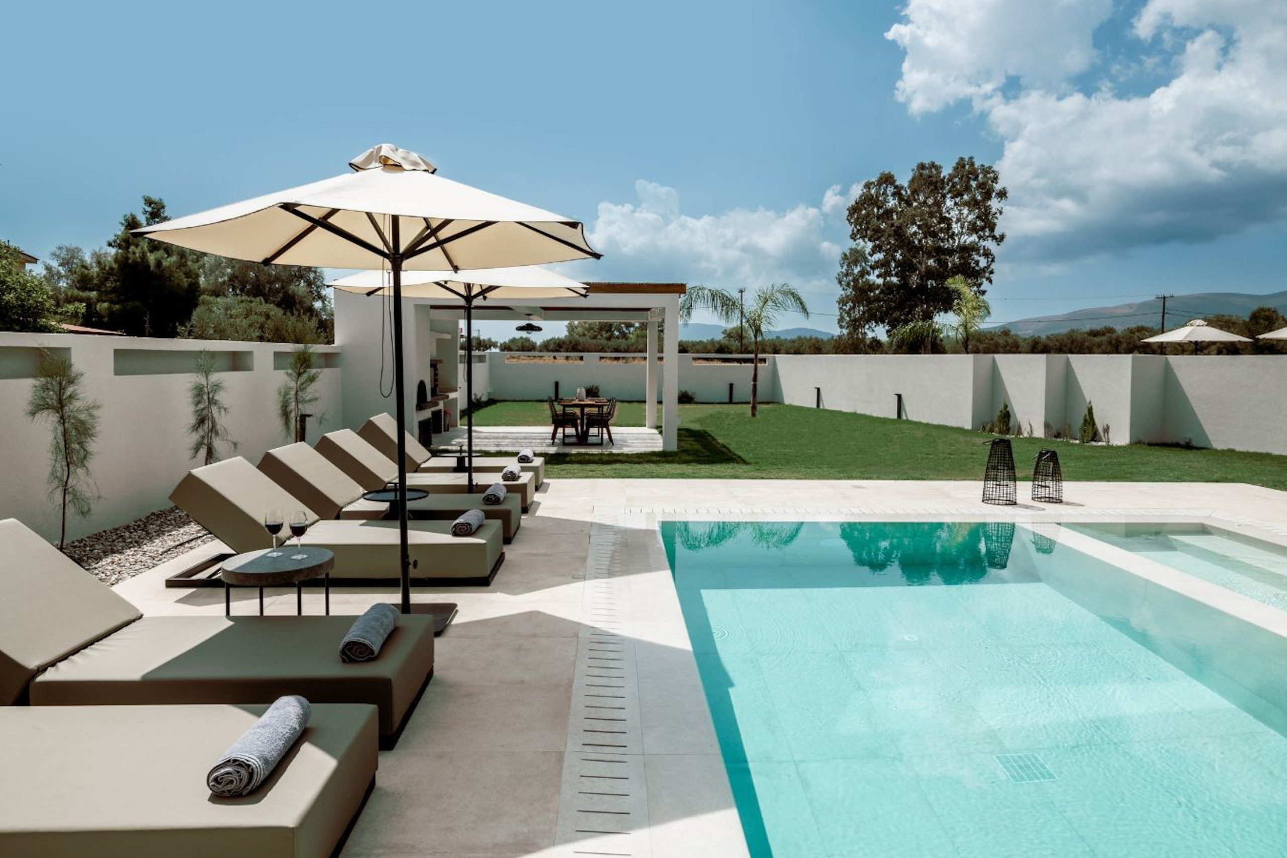 Vorto Luxury Villa II, with Pool & Hydromassage