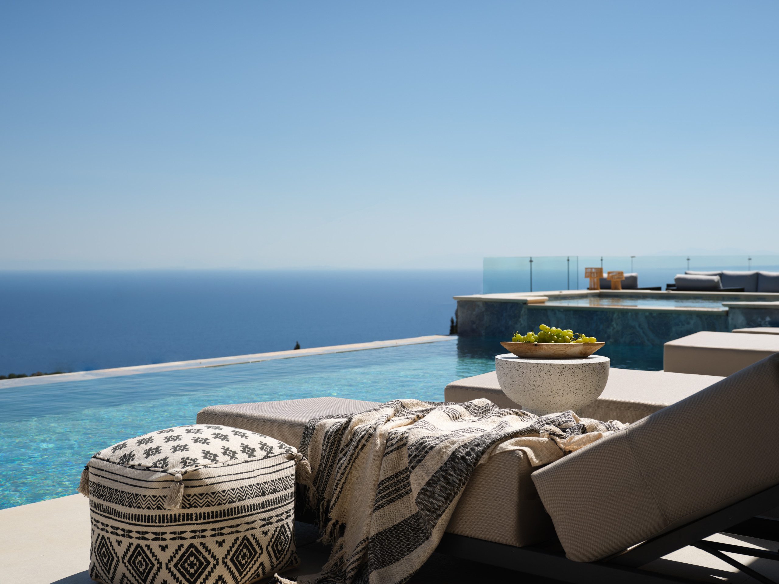 Elpida Luxury Villa, with Infinity Pool