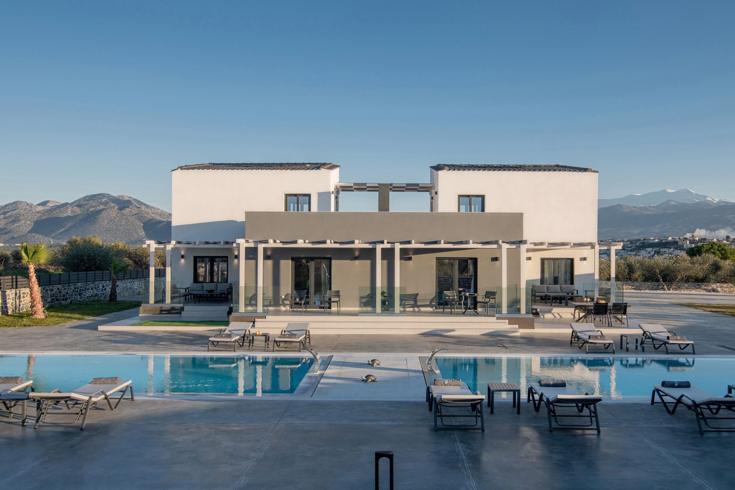 Pura Vida Villa, 2 Pools, 2 Spa Whirlpools & Sauna