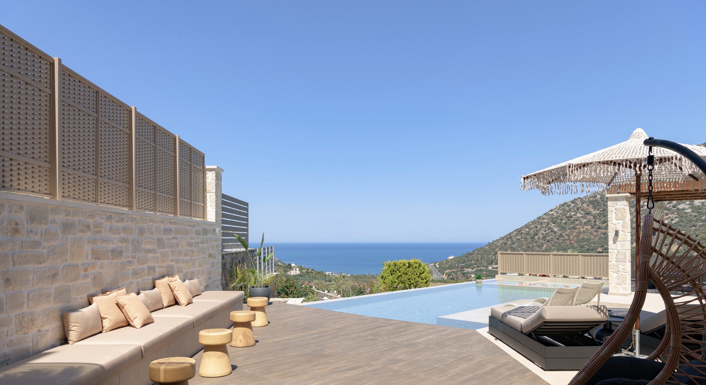 Elouera Seaview Villa II, Infinity Pool & Design
