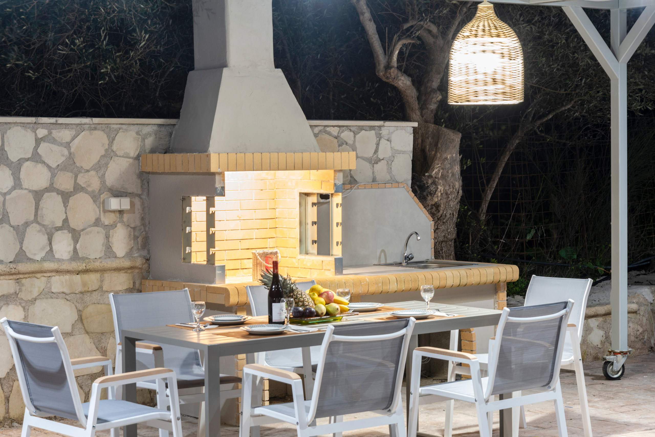 Etesians Villa, Heated Pool & Spa Whirlpool, BBQ