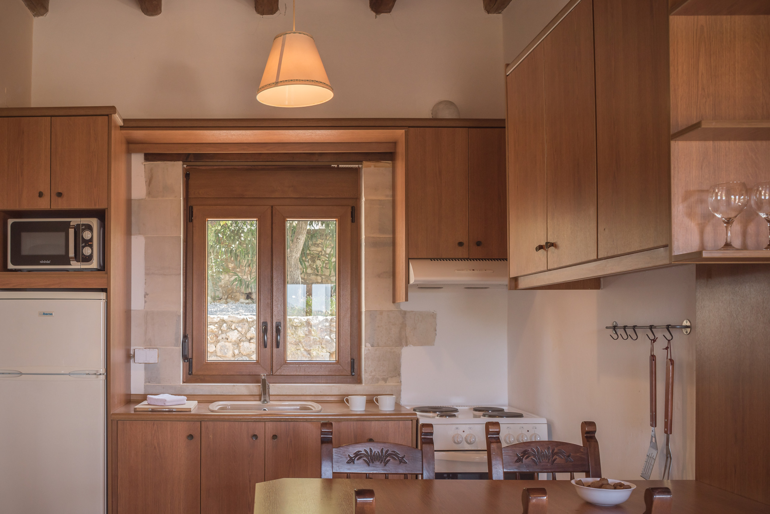 Koules Estate-Daphne, with Private Pool & BBQ